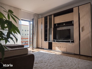 Apartament 2 camere, parcare, balcon și AC