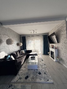 PROPRIETAR! Casa tip duplex mobilata și utilată!