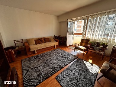 Apartament o camera decomandat Pacurari vis-a-vis de Petrom
