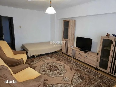 Apartament 2 camere decomandat, Nicolina, 350 euro.