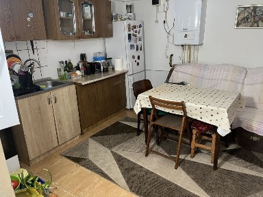 Vand casa in Ovidiu zona centrala