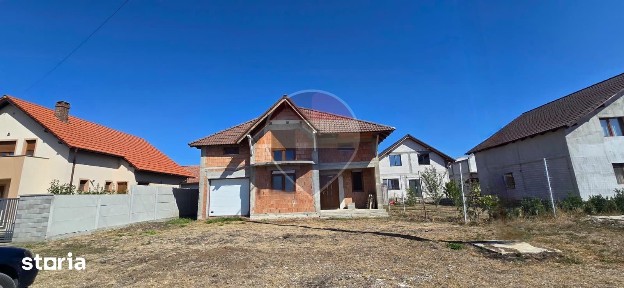 Casă P+M de vânzare, în cartier nou, la doar 12 km de Arad