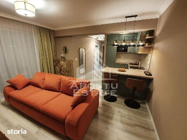 Apartament cu 3 camere, de inchiriat in zona Lipovei