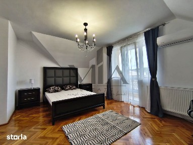 Apartament de inchiriat cu 3 camere, Central, Oradea