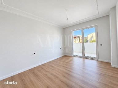 Apartament 3 camere de vanzare in Floresti
