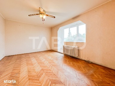 Apartament cu 4 camere Comision 0% de vanzare cu boxa in Manastur