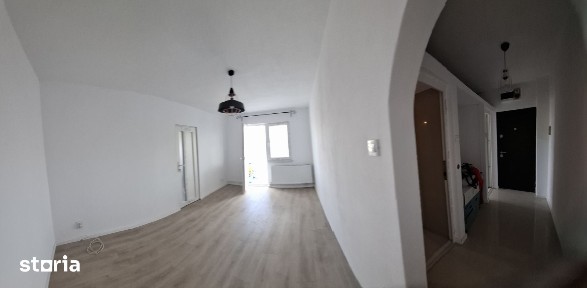 Apartament 2 camere, balcon, Sega, Arad
