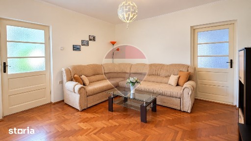 Casă de vânzare | 5 camere| Teren 428 mp | Voluntari, lângă Școala 1