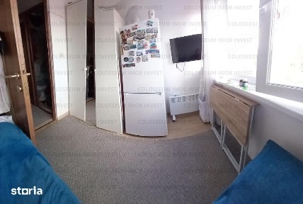 Camera 12,5m renovata cu baie Astra Orizont