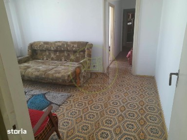 Apartament 3 camere de vanzare strada 13 decembrie Fagaras jud. Br