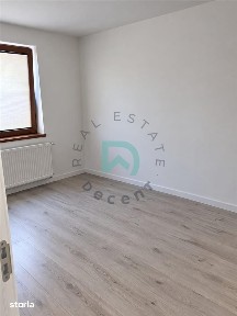Apartament de vanzare, 3 camere, Astra