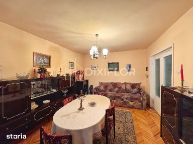 Apartament cu 3 camere decomandate în cart. Dâmbul Pietros