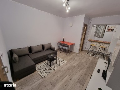 Garsoniera Renovata zona Nicolina 1