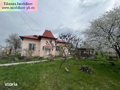 Casa de vanzare - Cocorastii Colt ( teren 992mp,centrala pe gaz)