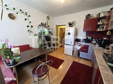 Apartament decomandat de vanzare 2 camere 64 mpu balcon Selimbar Sibiu