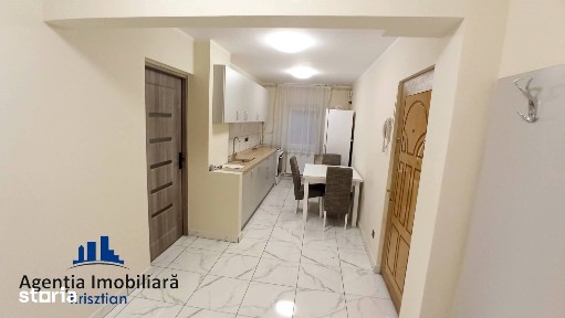 Apartament cu 3 camere de închiriat