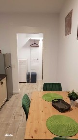 Inchiriez apartament in Prima Universitatii