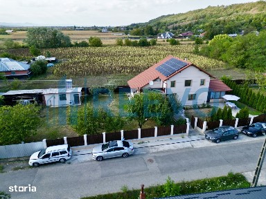 Casă/Vilă cu 4 camere, Buhuși
