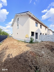 Triplex Bragadiru/Statie Stb/P+1+Pod