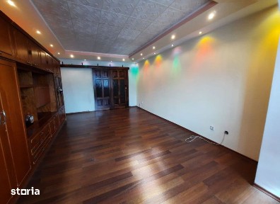 Apartament 3 camere Maratei, 68 metri, etaj 10 Cod:152321