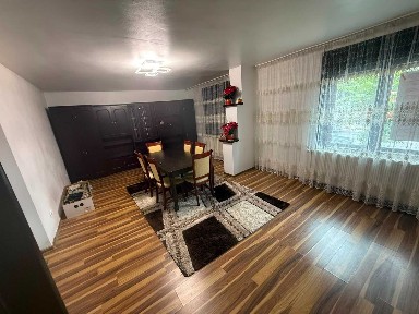 CASĂ + LOCUINȚĂ SEPARATĂ PE 1080 MP | Arad, Vlaicu | Ideală pentru două familii, proprietar vând casă