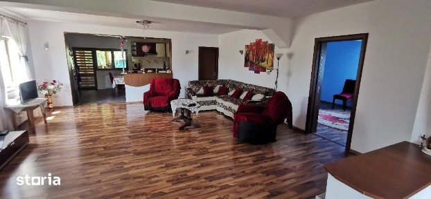 ROANDY-Vila superba de vanzare langa Ploiesti- localitatea Buda