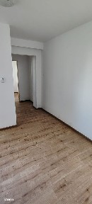 Apartament 2 camere la parter