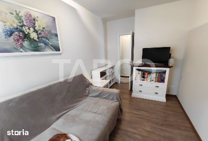 Apartament cu 2 camere decomandat de vanzare in Borhanci cu terasa