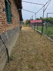 Casă de vânzare în Goranu, pe strada Digului