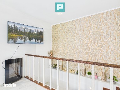 Apartament spațios cu 3 camere, zona centrală
