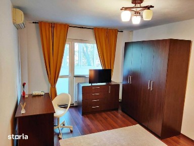 Proprietar Inchiriez Garsoniera 40mp Lujerului