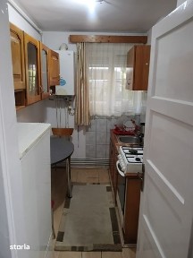 Închiriez apartament cu o camera