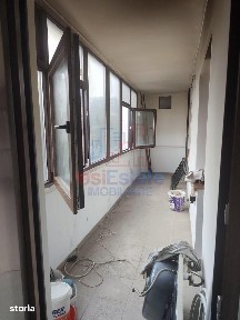 Nicolina Apartament 2 camere 59 mp decomandat - etaj 1 centrala propri