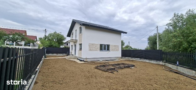 Casa cu 4 camere, 100 mp utili, 350 mp teren, Holboca