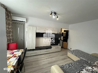 2 CAMERE, MOBILAT SI UTILAT LANGA PIATA DOINA, SAGULUI!