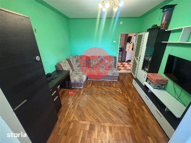 Apartament 40 mp, Neptun - Mobilat, centrala proprie + parcare