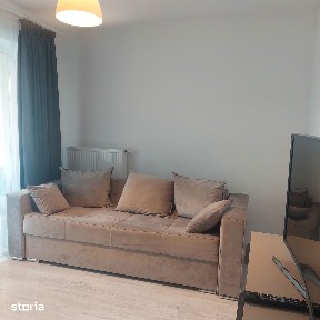 Apartament 2 camere, balcon, garaj, Tractorul