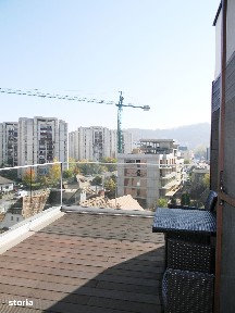 Apartament cu priveliste frumoasa,in bloc nou,zona colinei
