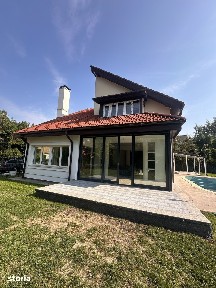VILĂ INDIVIDUALĂ CU PISCINĂ DE ÎNCHIRIAT - PIPERA, ROND OMV | 235 MP