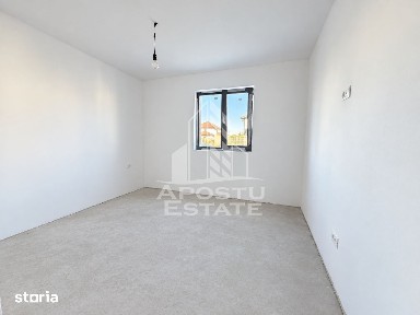 Duplex cu 5 camere, 300 mp teren, de vanzare, la Bazosu Nou