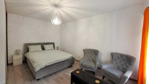 Apartament elegant in centru (langa Maternitate) si langa natura, cu loc de parcare
