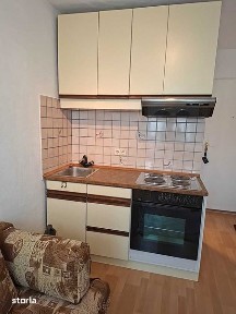 Garsoniera de vanzare