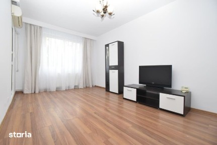 Apartament 3 camere, centrala termica, etaj 3, proprietar