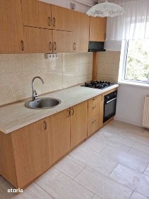 Apartament 4 camere, liber, proprietar, Ploiesti, zona Dinu