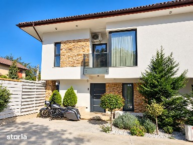 Vilă 6 camere lângă Parcul Tunari: Piscină încălzită & BBQ