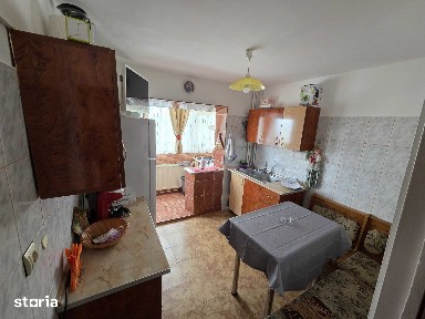 Apartament de 2 camere zona CRAITER