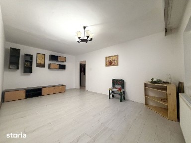 Apartament 3 camere, 70mp utili, parter, renovat - Zona Dambovita