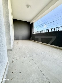 Apartament cu 2 camere, complet decomandat, terasa mare, zona asfaltat