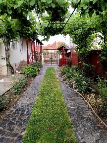 Casă de vânzare.
