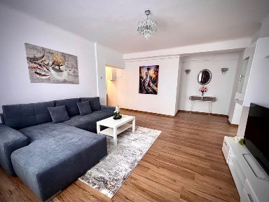 Apartament de închiriat - 3 camere, Bd. General Gheorghe Magheru. Comision 0